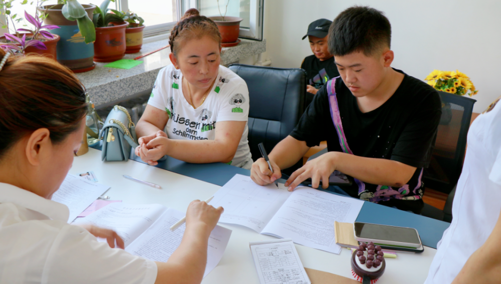 @转学生！开学前最后一波转学机会，学校不合适现在来龙江旅校，还有助学金！